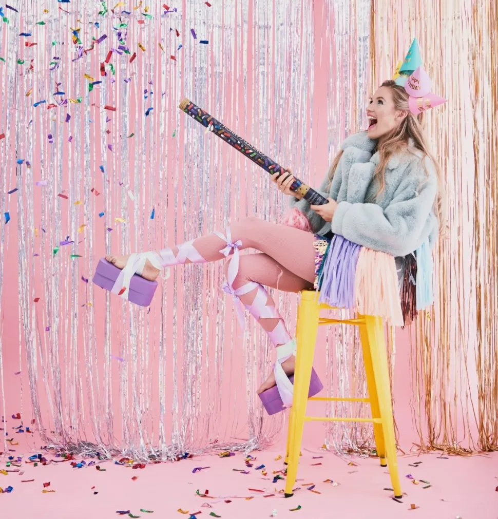 Happy Birthday Feesthoedjes 16cm 6st